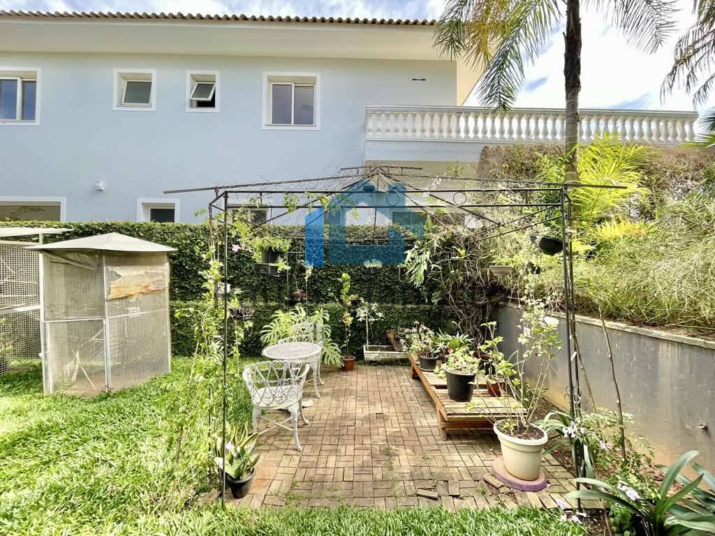 Casa de Condomínio à venda com 4 quartos, 380m² - Foto 43