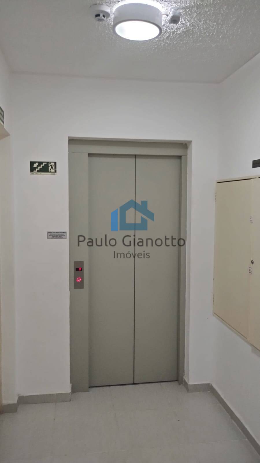 Apartamento à venda com 2 quartos, 49m² - Foto 38