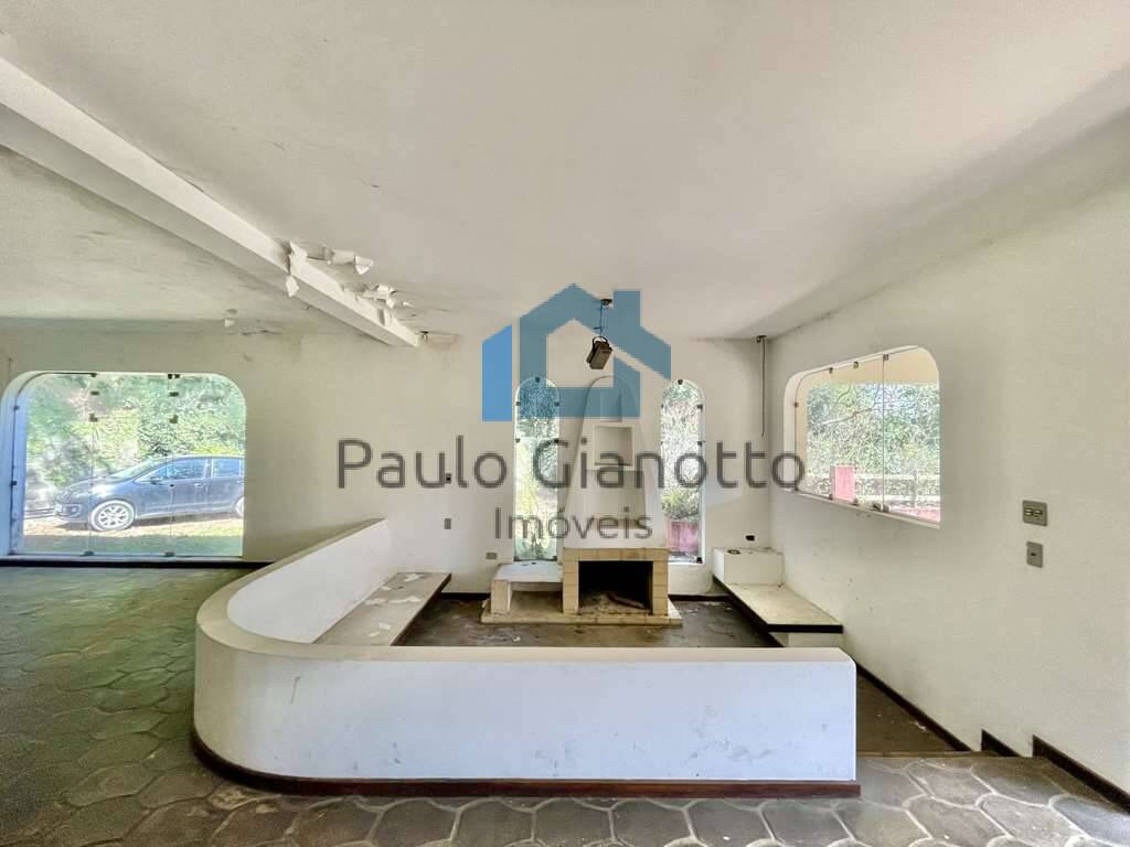 Casa à venda e aluguel com 4 quartos, 700m² - Foto 8