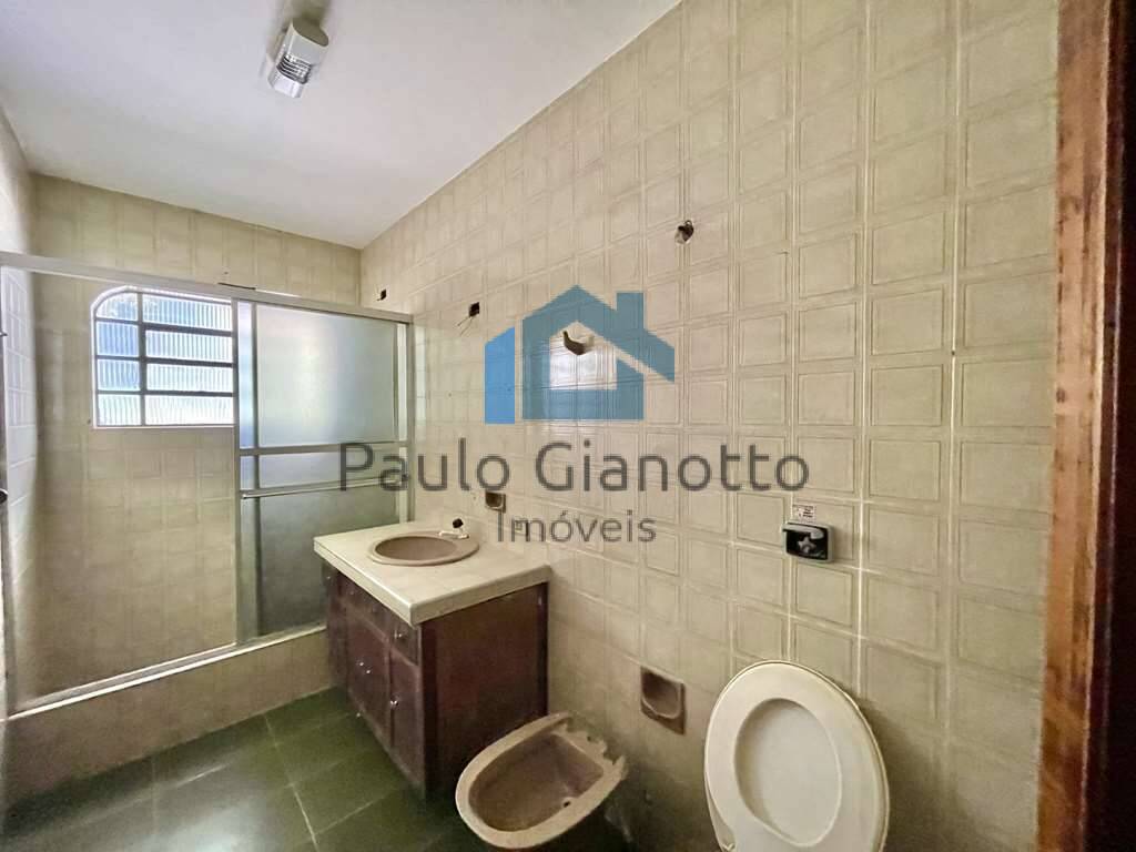 Casa à venda e aluguel com 4 quartos, 700m² - Foto 13