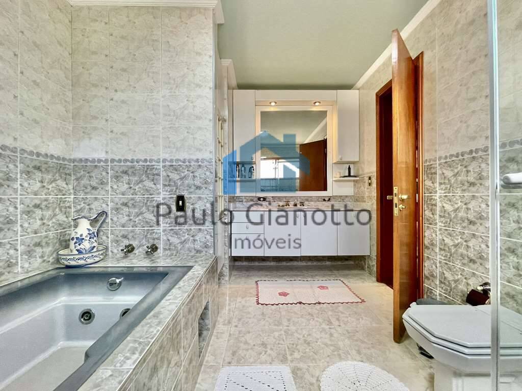 Casa de Condomínio à venda com 3 quartos, 390m² - Foto 27