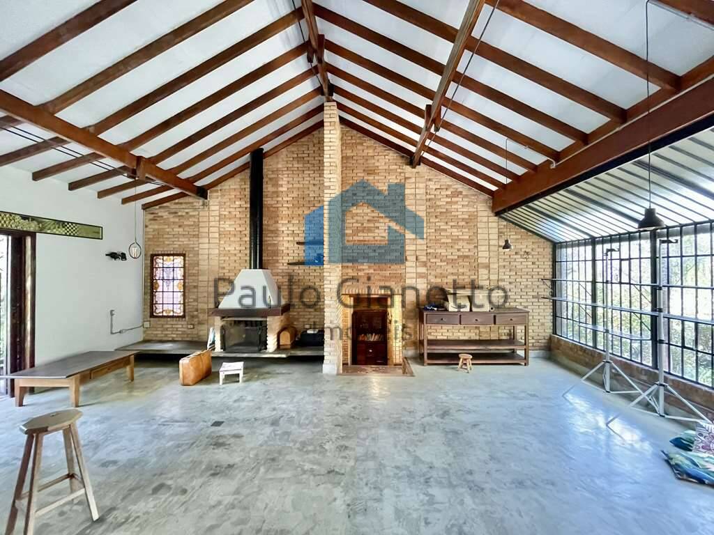 Casa de Condomínio à venda com 3 quartos, 450m² - Foto 4