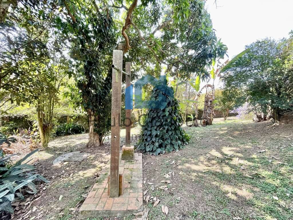 Casa de Condomínio à venda com 3 quartos, 450m² - Foto 52