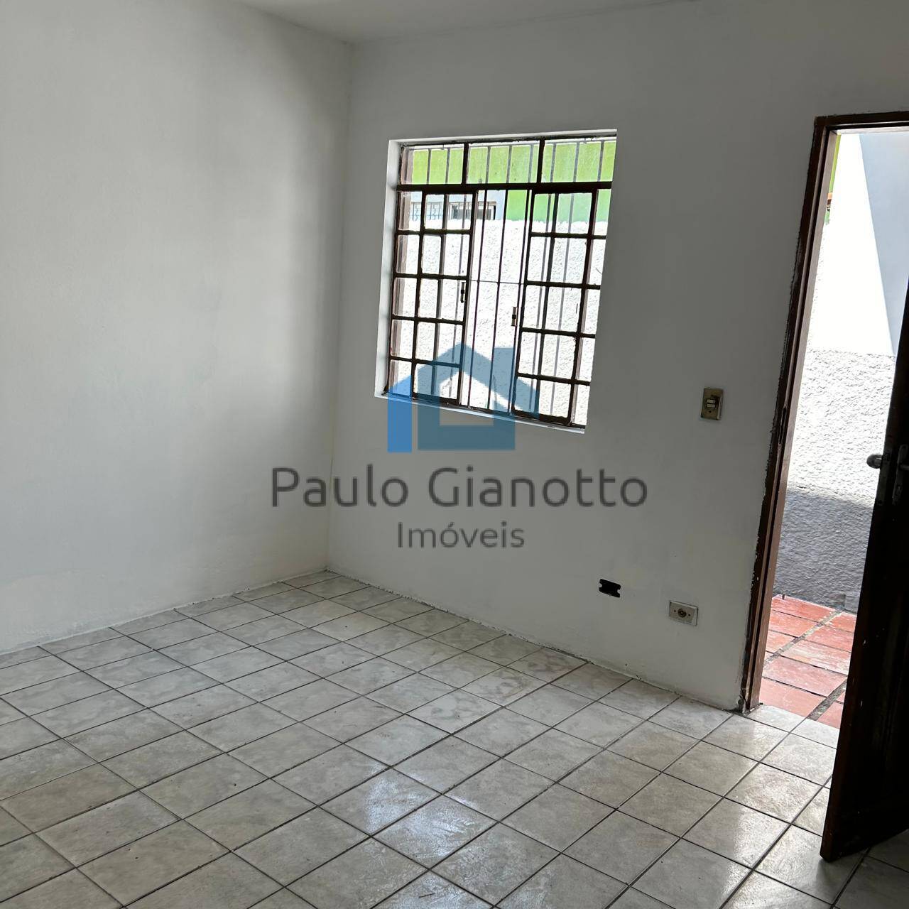 Casa para alugar com 2 quartos, 104m² - Foto 10