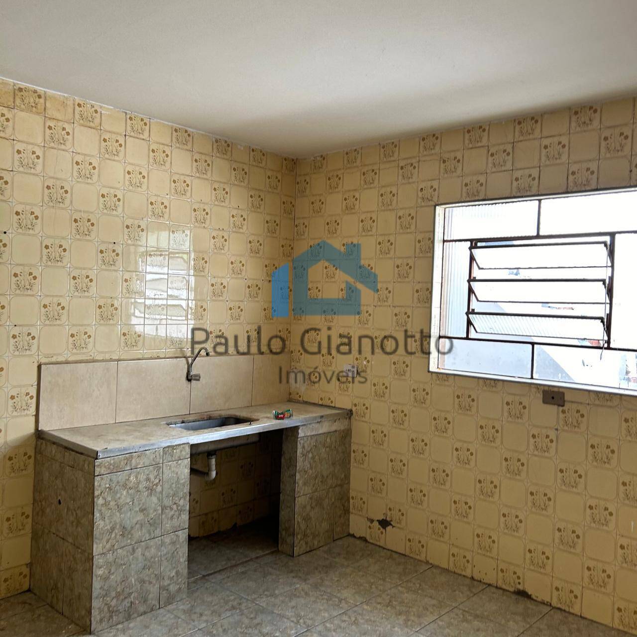 Casa para alugar com 2 quartos, 104m² - Foto 11