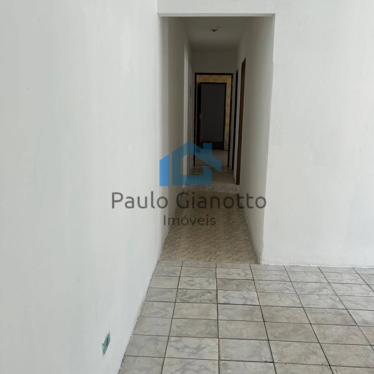 Casa para alugar com 2 quartos, 104m² - Foto 12