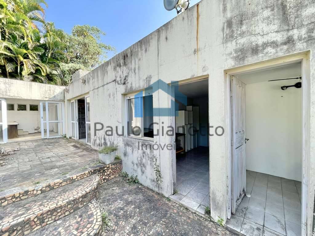 Casa à venda com 4 quartos, 253m² - Foto 13