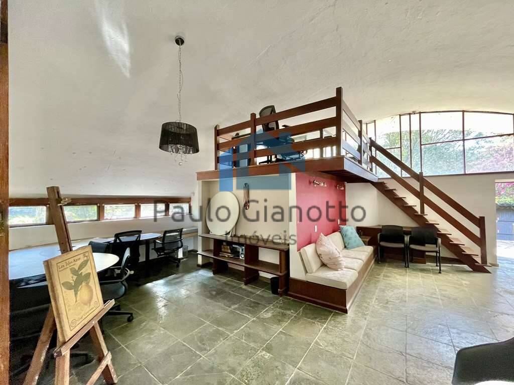 Casa à venda com 4 quartos, 253m² - Foto 32