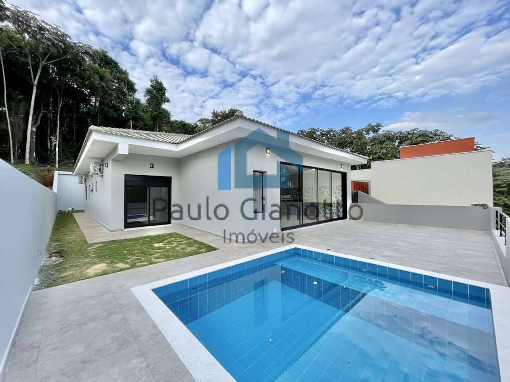 Casa de Condomínio à venda com 3 quartos, 269m² - Foto 2