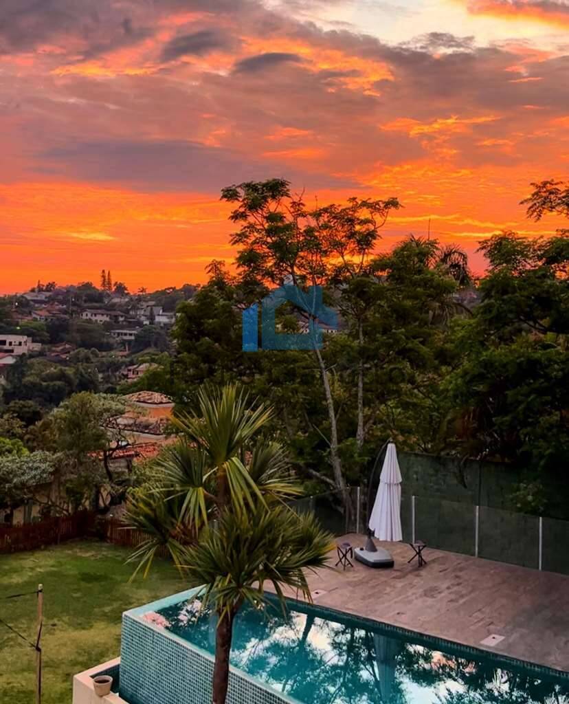 Casa de Condomínio para alugar com 4 quartos, 550m² - Foto 39