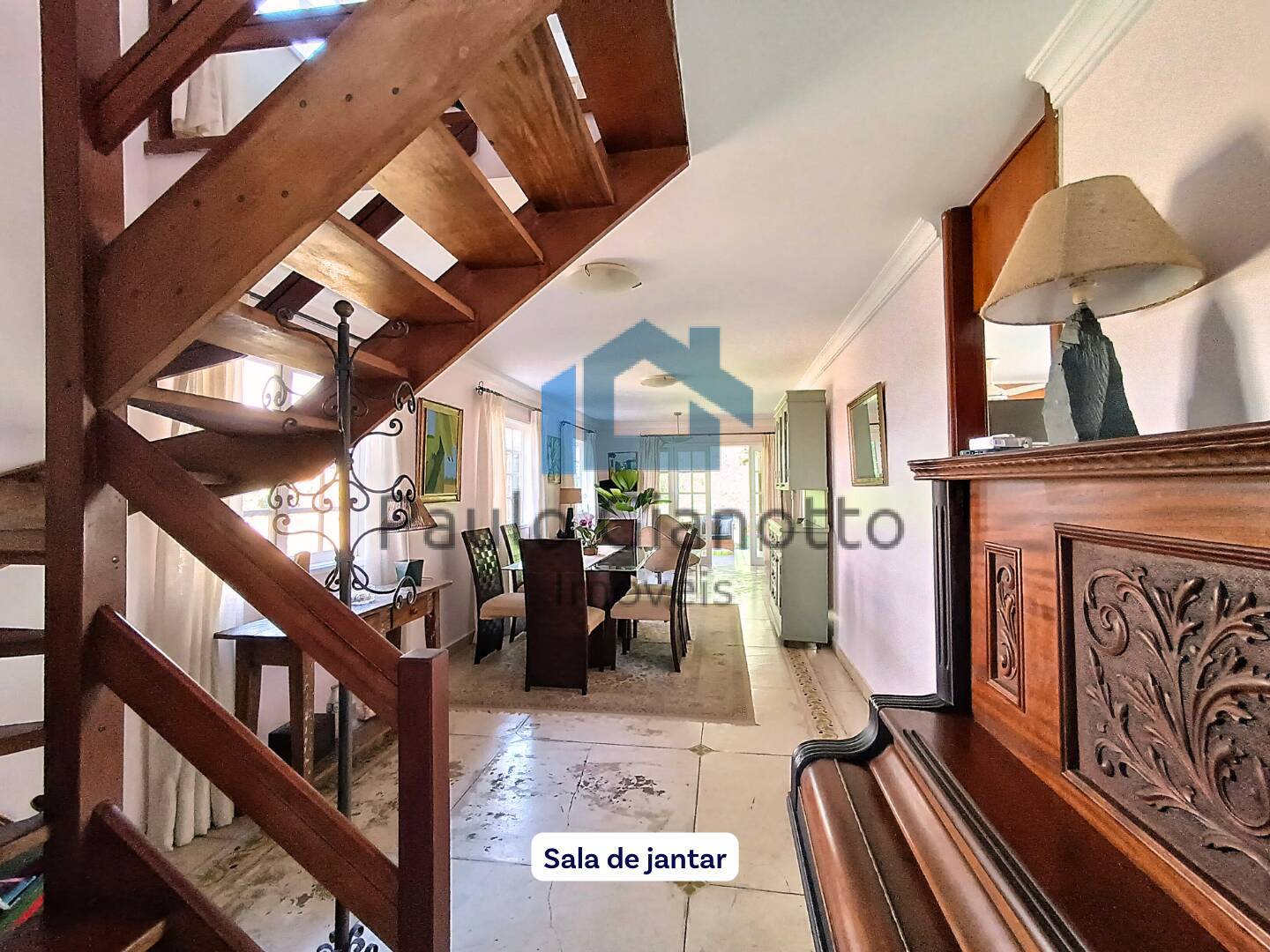 Casa de Condomínio à venda com 4 quartos, 270m² - Foto 4