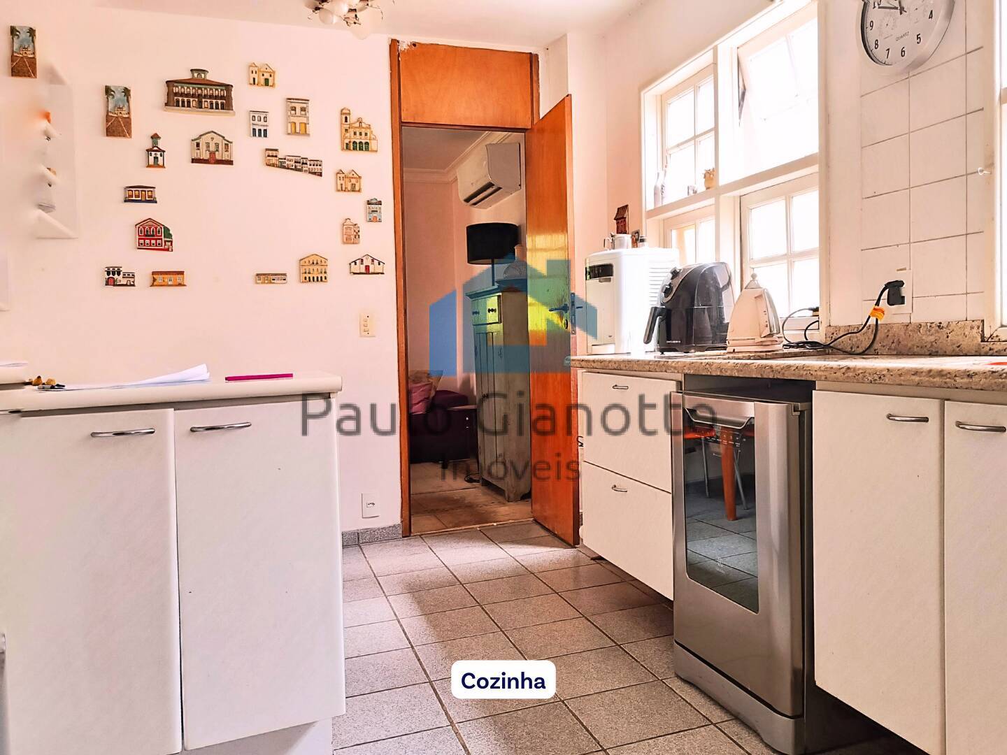 Casa de Condomínio à venda com 4 quartos, 270m² - Foto 7