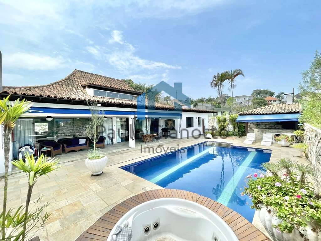 Casa de Condomínio à venda com 4 quartos, 548m² - Foto 1