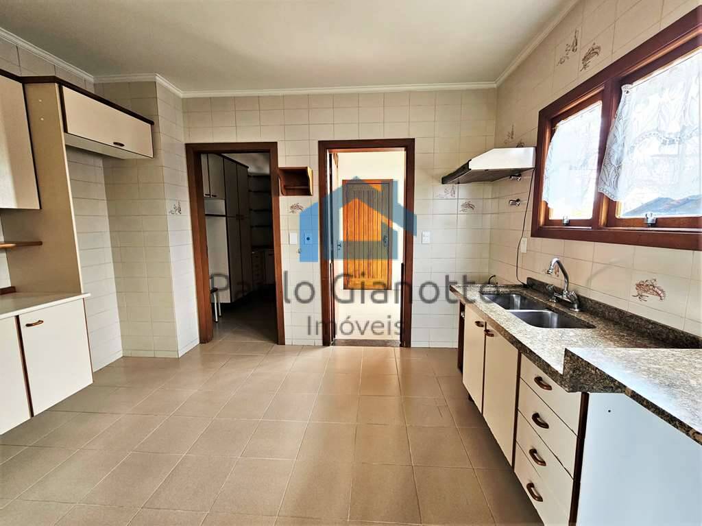 Casa de Condomínio à venda com 4 quartos, 351m² - Foto 14