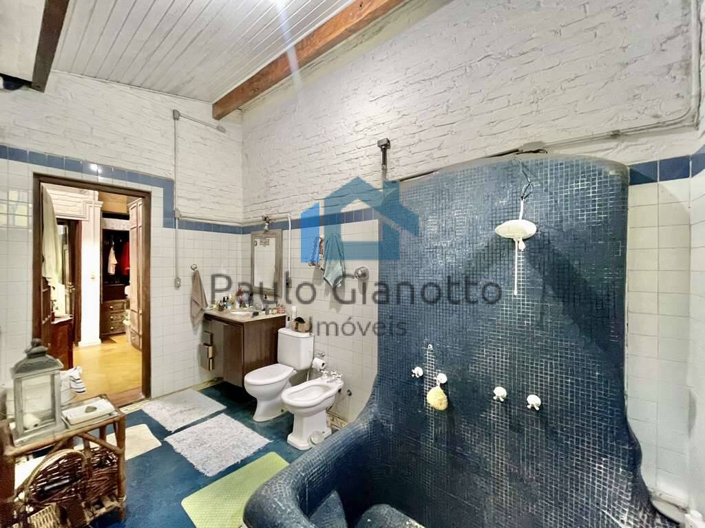 Casa de Condomínio à venda e aluguel com 3 quartos, 440m² - Foto 23