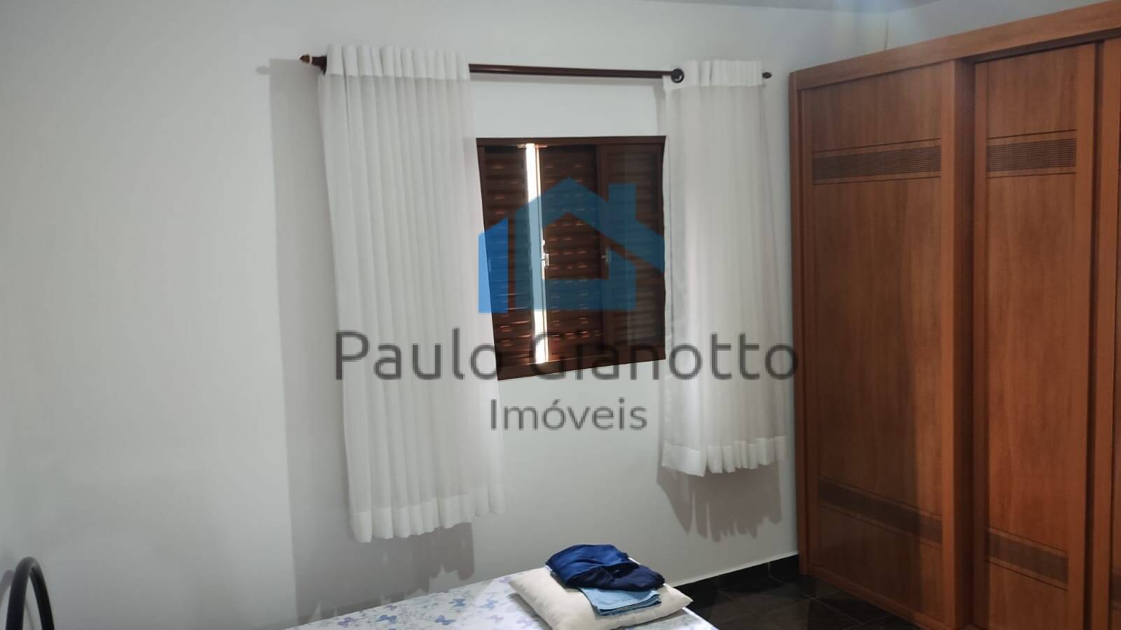 Casa à venda com 2 quartos, 130m² - Foto 13