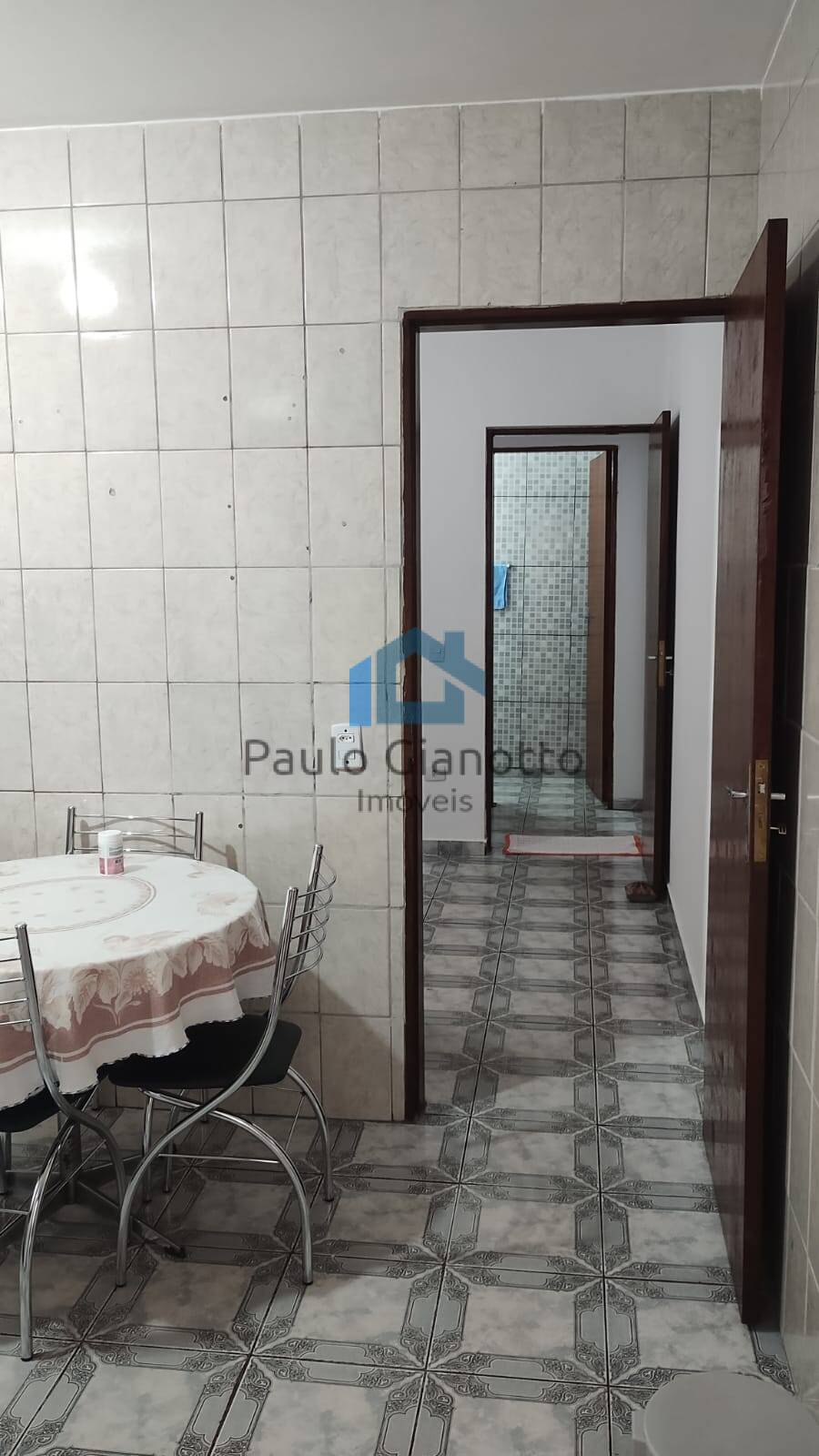 Casa à venda com 2 quartos, 130m² - Foto 18