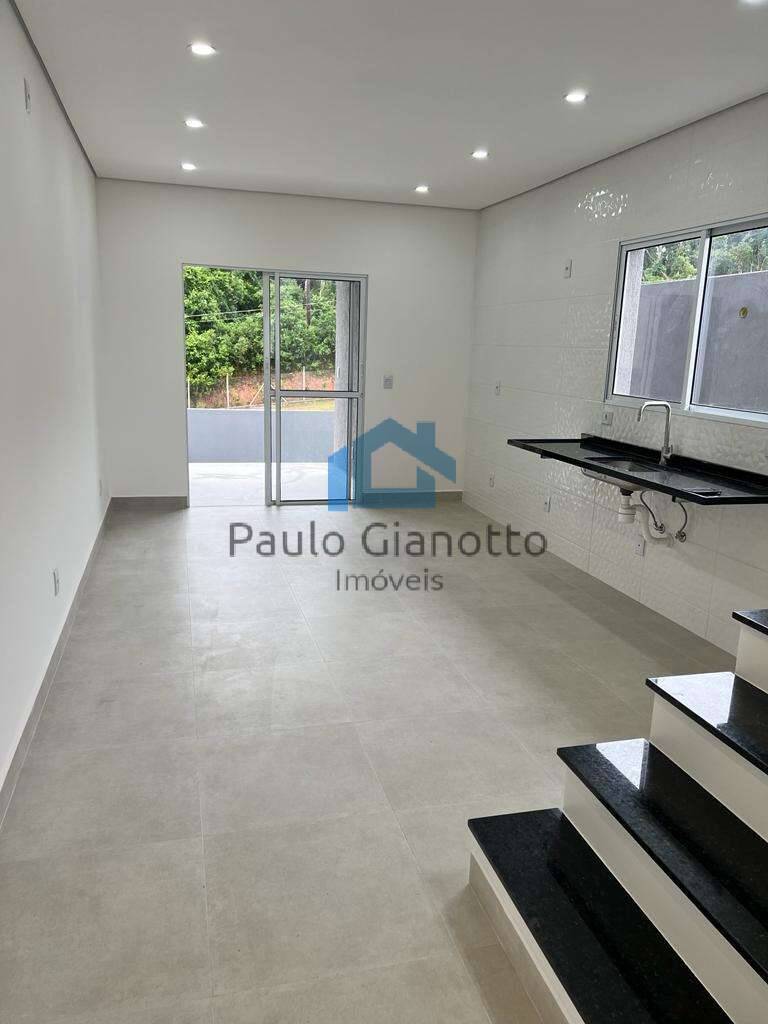 Casa à venda com 3 quartos, 96m² - Foto 4