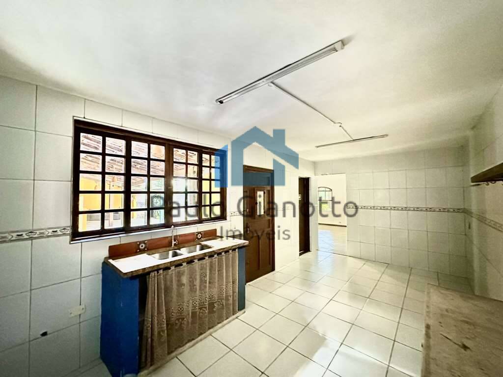 Casa de Condomínio à venda com 3 quartos, 150m² - Foto 13