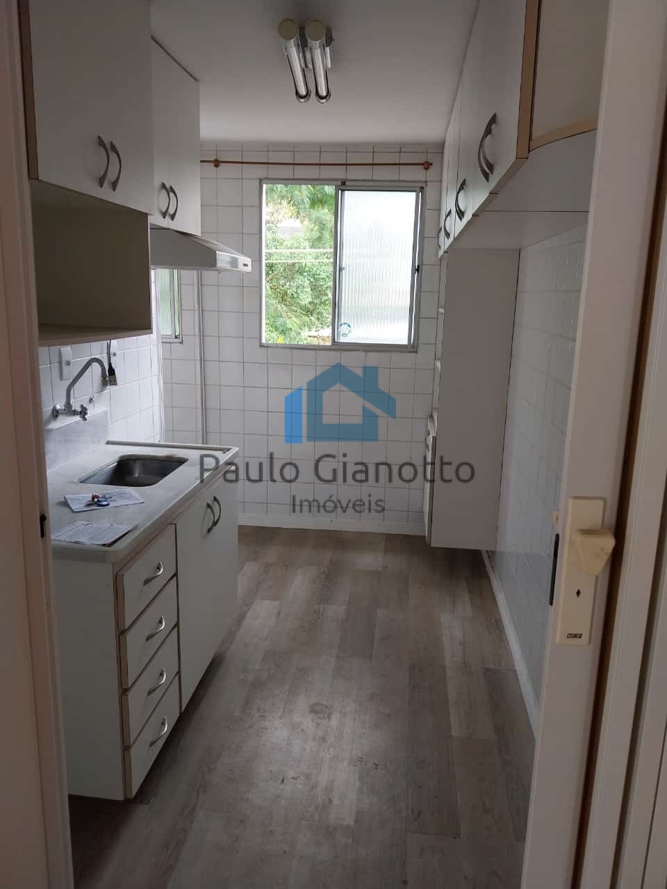 Apartamento à venda com 2 quartos, 51m² - Foto 4