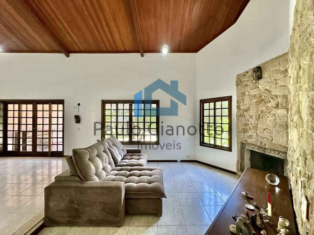 Casa de Condomínio à venda com 3 quartos, 255m² - Foto 11