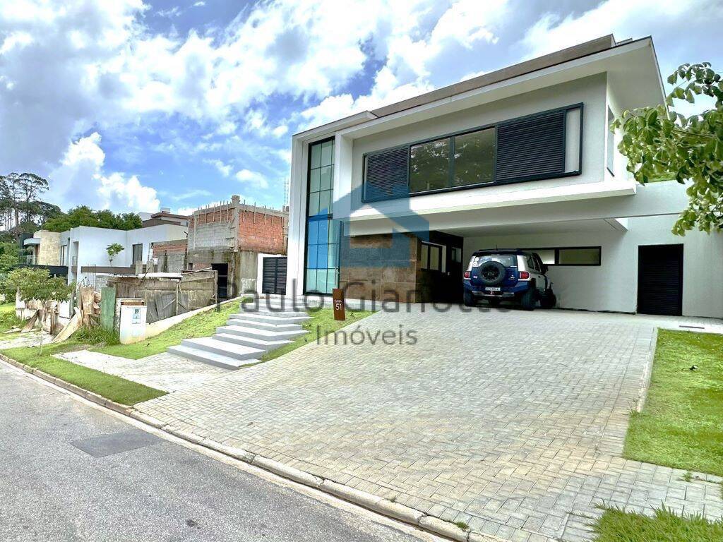 Casa de Condomínio à venda com 3 quartos, 303m² - Foto 1