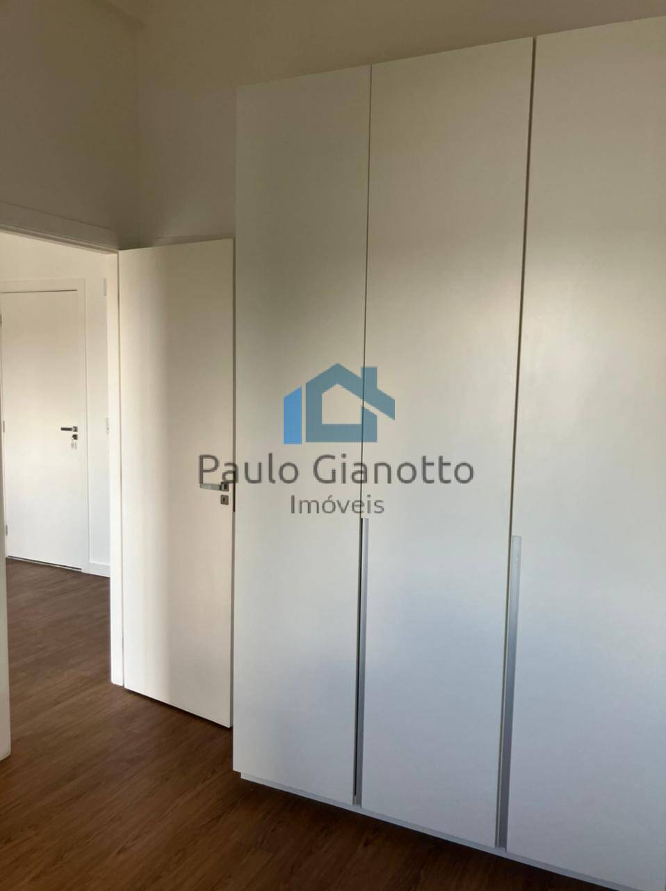 Apartamento à venda com 1 quarto, 38m² - Foto 11