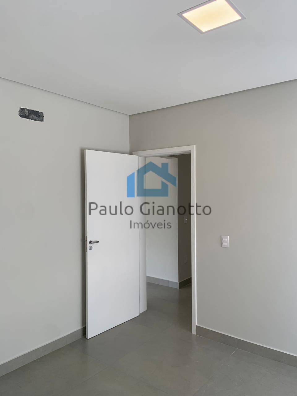 Casa à venda com 4 quartos, 270m² - Foto 32