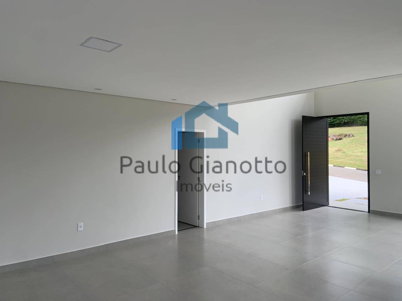 Casa à venda com 4 quartos, 270m² - Foto 3