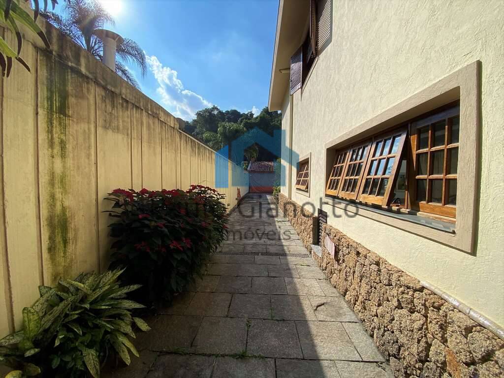 Casa de Condomínio à venda com 4 quartos, 304m² - Foto 38