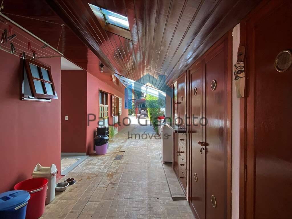 Casa de Condomínio à venda com 3 quartos, 285m² - Foto 28