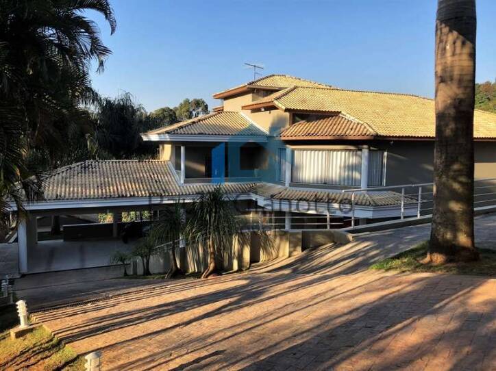 Casa de Condomínio à venda e aluguel com 5 quartos, 890m² - Foto 3